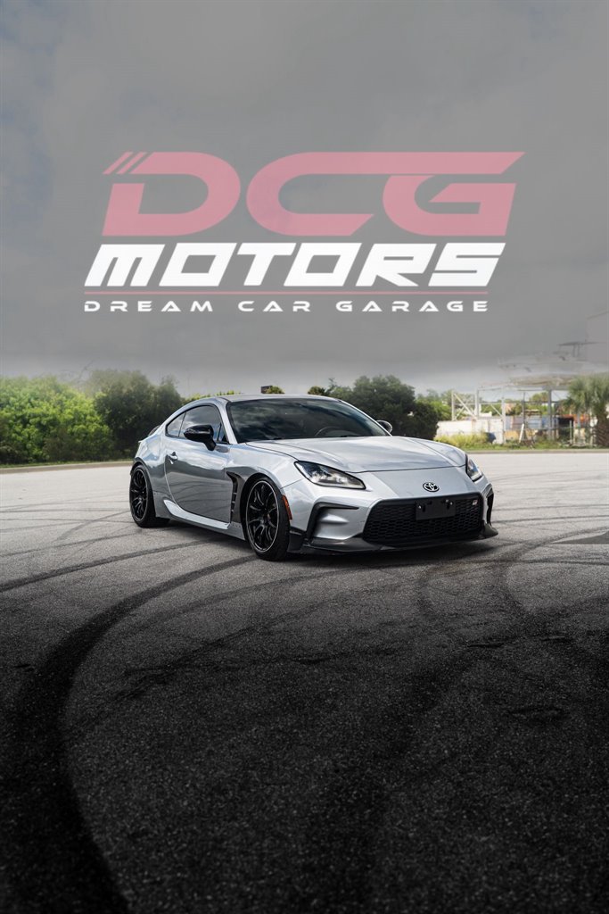 2023 Toyota GR86 Base's photo