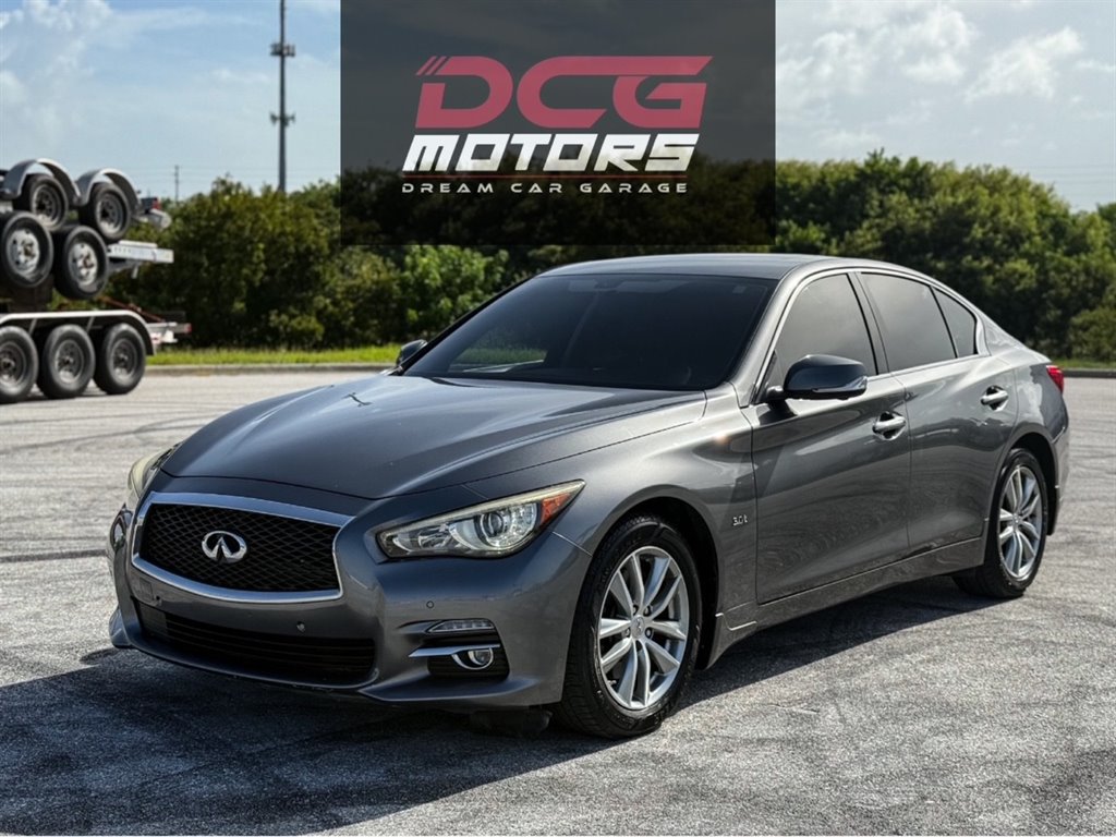 2016 INFINITI Q50 Premium
