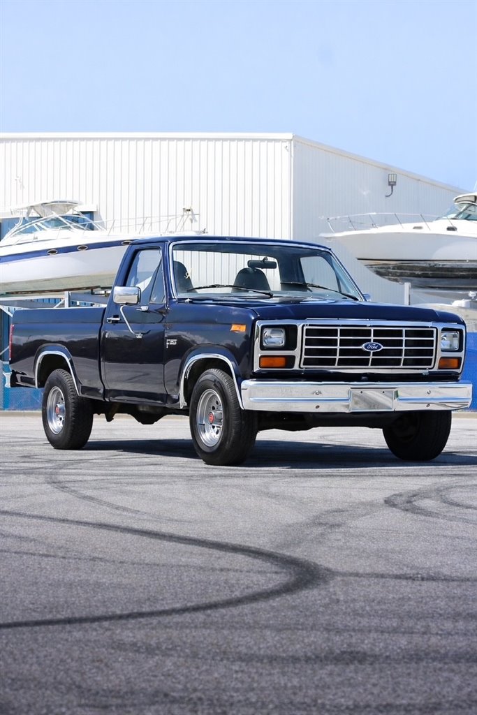 1984 Ford F-150's photo